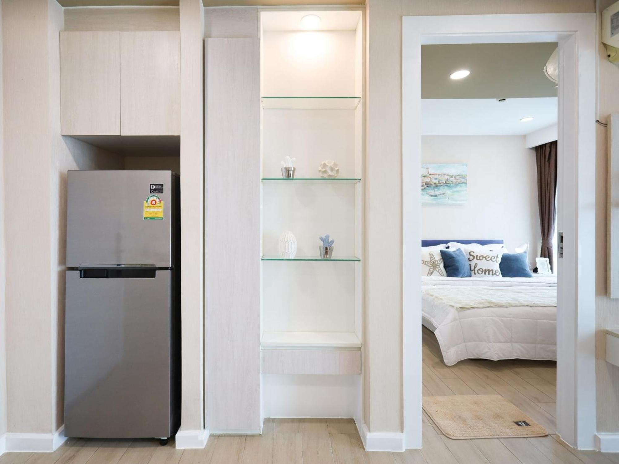 Seven Seas Condo Resort By Jay Jay Praia de Jomtien Exterior foto