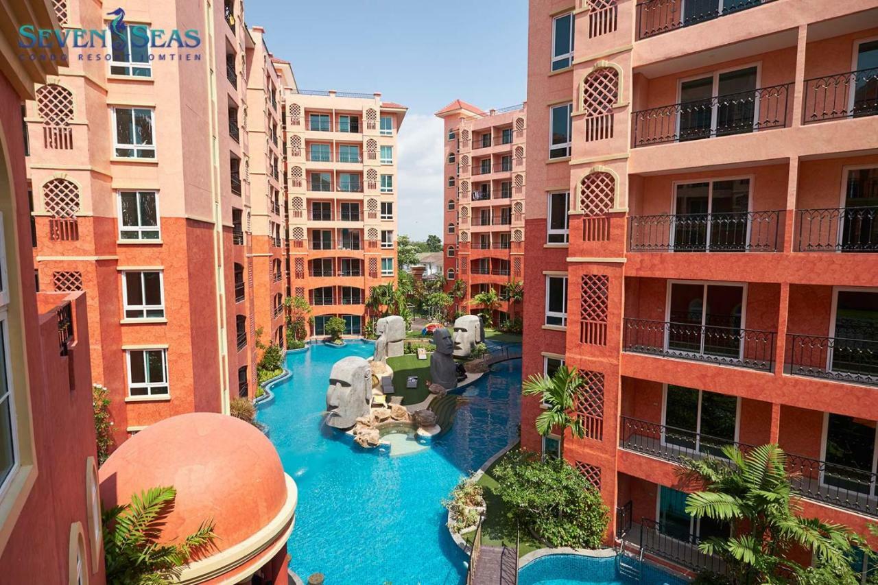 Seven Seas Condo Resort By Jay Jay Praia de Jomtien Exterior foto