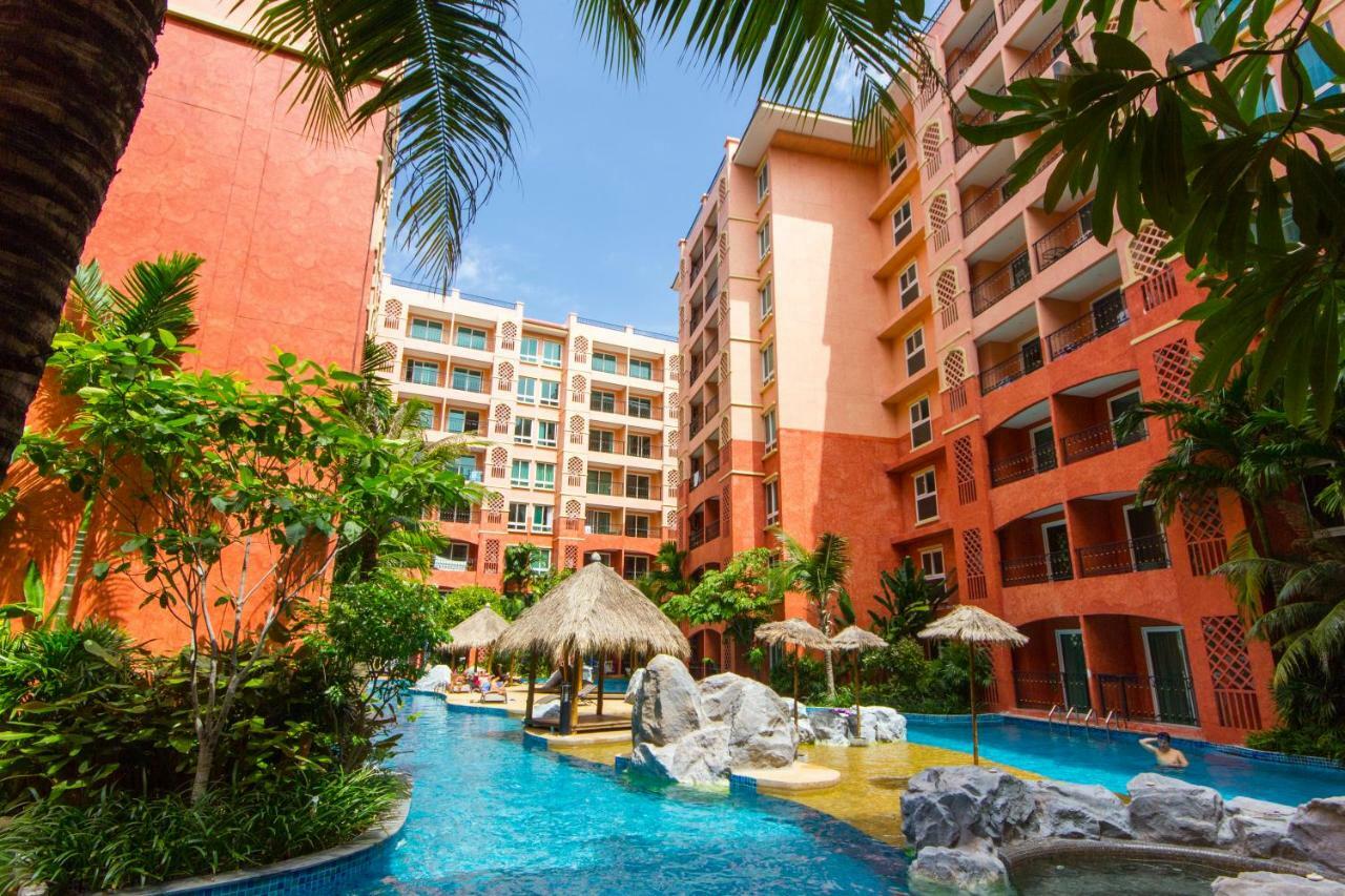 Seven Seas Condo Resort By Jay Jay Praia de Jomtien Exterior foto